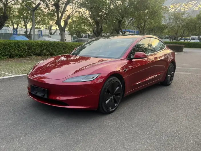 Model 3 2023 Model Rear-wheel drive version – фото 1