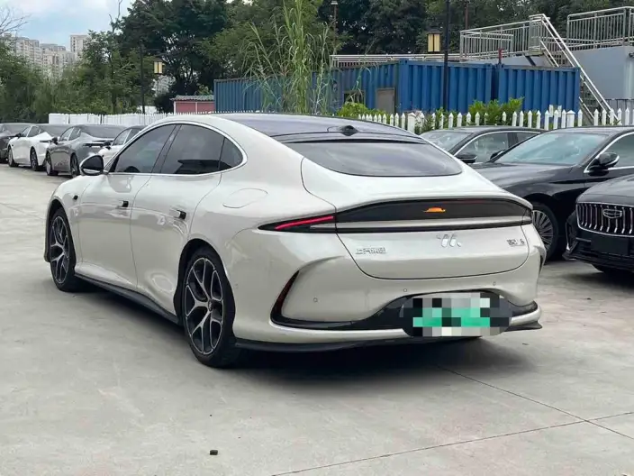 IM L6 2025 Model Ultra 100kWh – фото 4