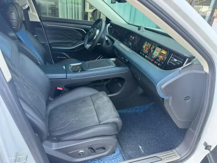 VOYAH FREE 2023 Model 4WD Ultra-long Endurance Extended Range Edition – фото 6