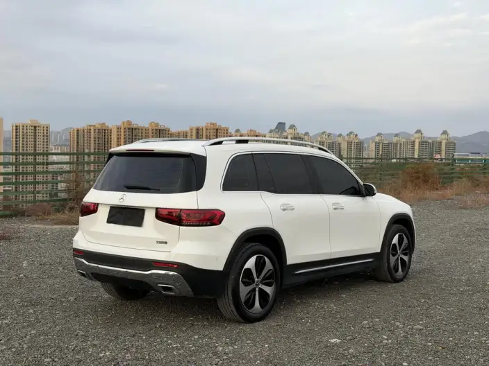 Mercedes-Benz GLB 2023 Model GLB 220 Fashion Model – фото 6