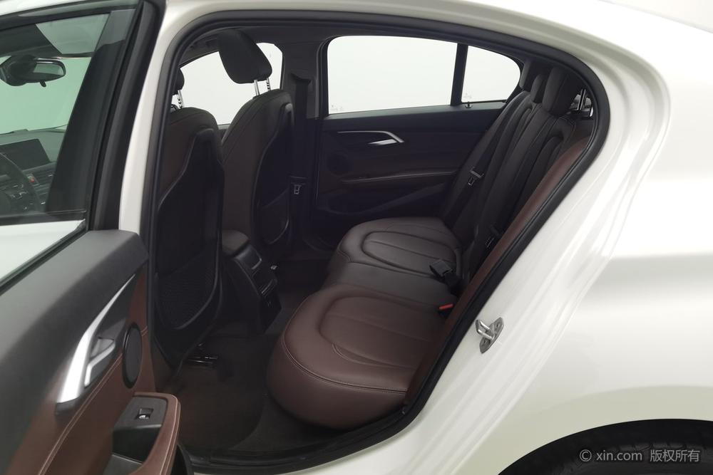 BMW 1 Series 2020 120i M Sport Package – фото 19