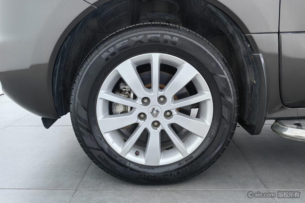 Koleos import 2014 модификация комплектация 2.0L 2WD Fashion Edition – фото 8