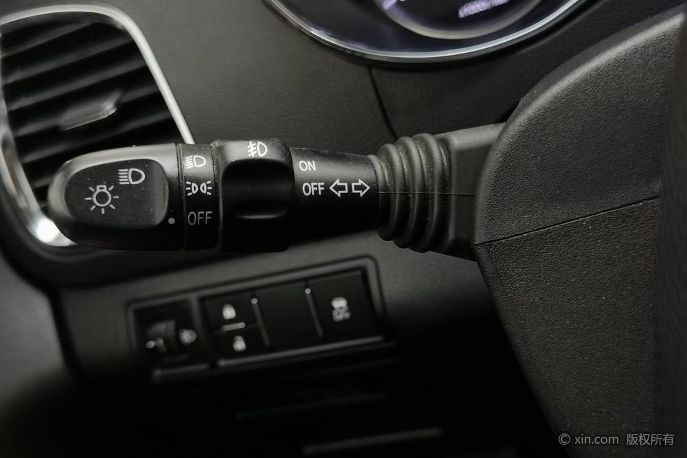 Baojun 560 2015 модификация 1.8L Manual Elite – фото 17