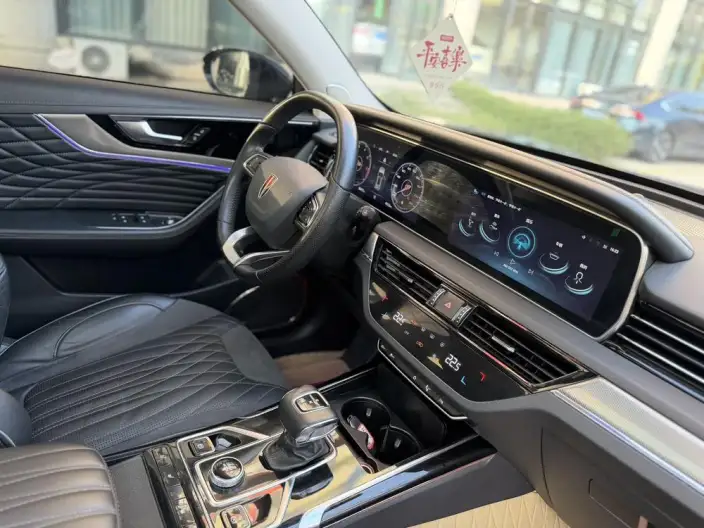 Hongqi HS5 2022 Model 2.0T Smart Flag Enjoy 4WD Edition – фото 7