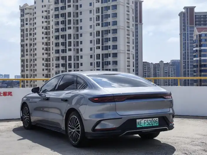 BYD Han DM 2022 Model DM-i 121KM Zunrong Model – фото 4