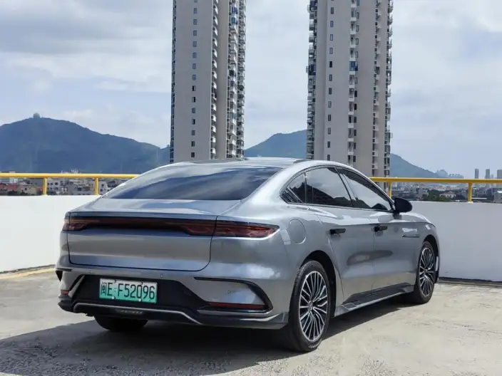 BYD Han DM 2022 Model DM-i 121KM Zunrong Model – фото 6