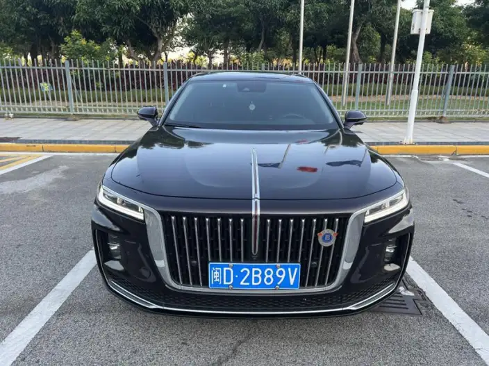 HONGQI H9 2023 Model 2.0T Smart Flag Enjoy Edition