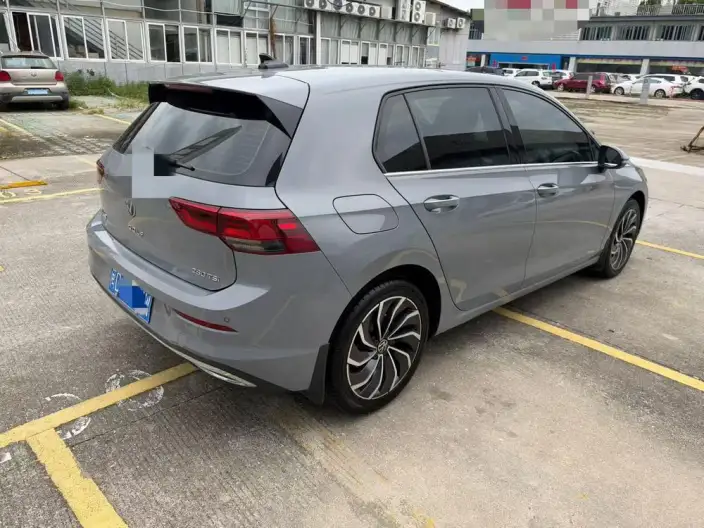 Volkswagen Golf 2021 Model 280TSI DSG R-Line – фото 6