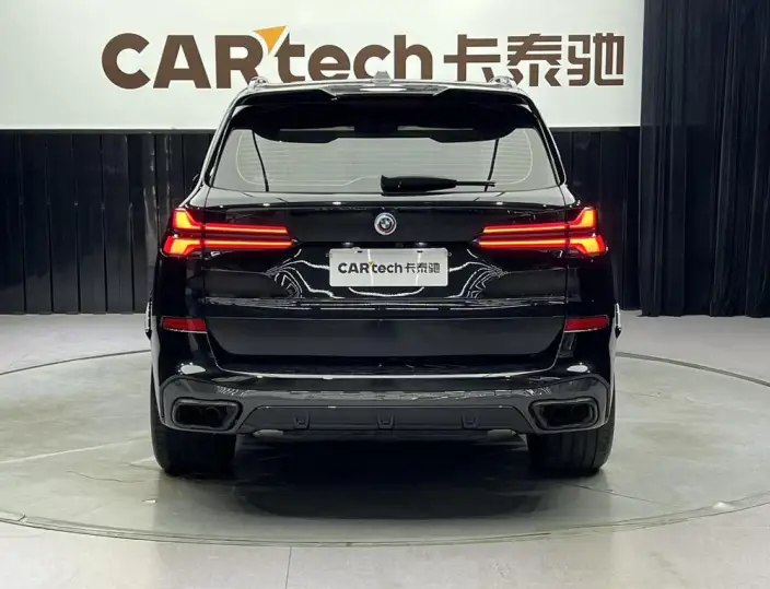 BMW X5 2023 Model xDrive40Li Exclusive Model M Sports Night Set – фото 5
