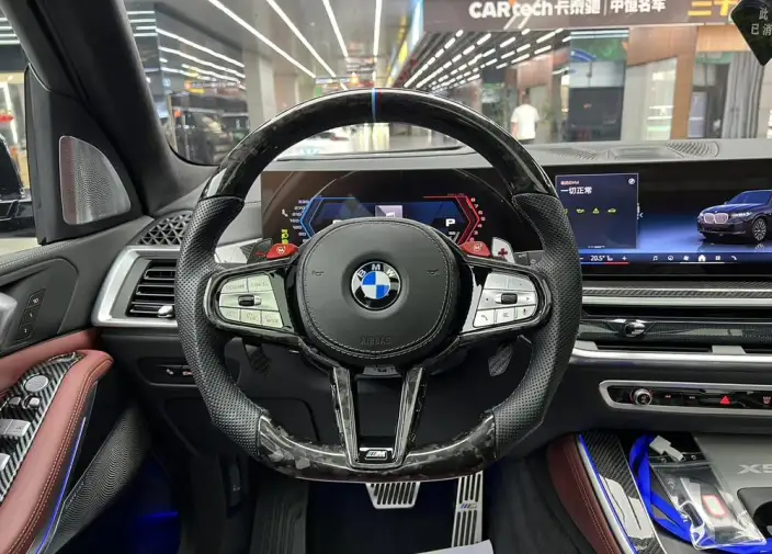 BMW X5 2023 Model xDrive40Li Exclusive Model M Sports Night Set – фото 7
