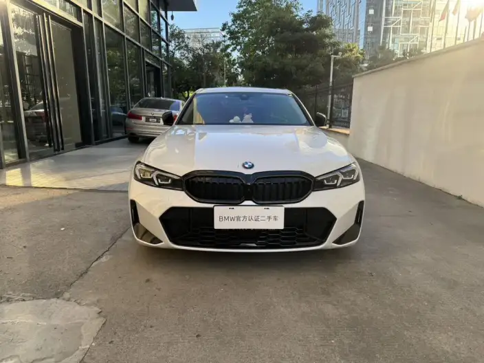 BMW 3 Series 2025 Model 330Li M Sports Night Set – фото 2
