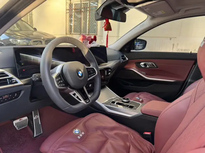 BMW 3 Series 2025 Model 330Li M Sports Night Set – фото 9