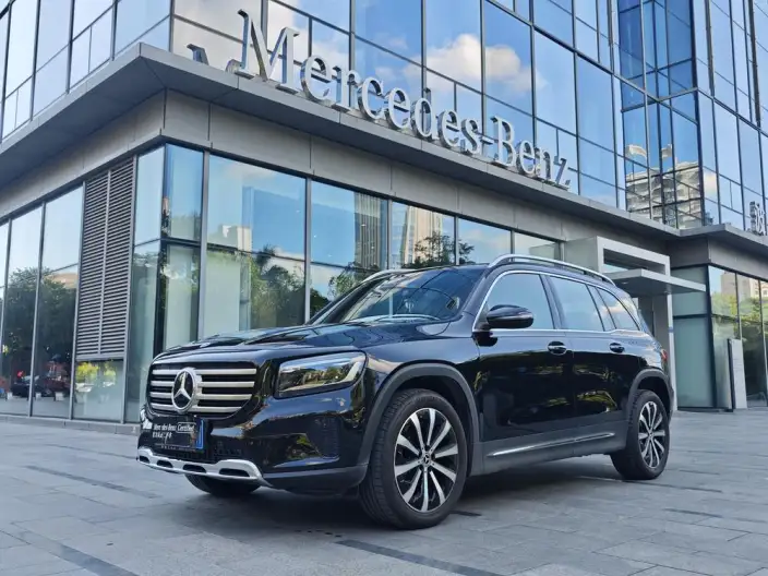 Mercedes-Benz GLB 2025 Model GLB 220 Fashion Model – фото 1