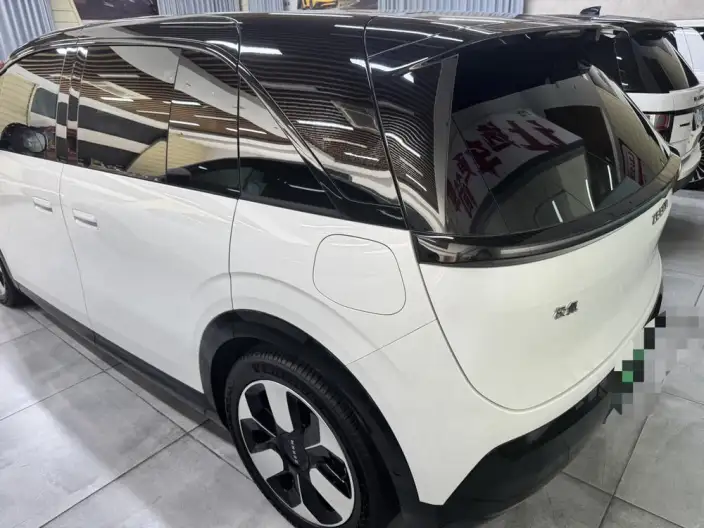ZEEKR MIX 2025 Model 76kWh Smart Driving Edition