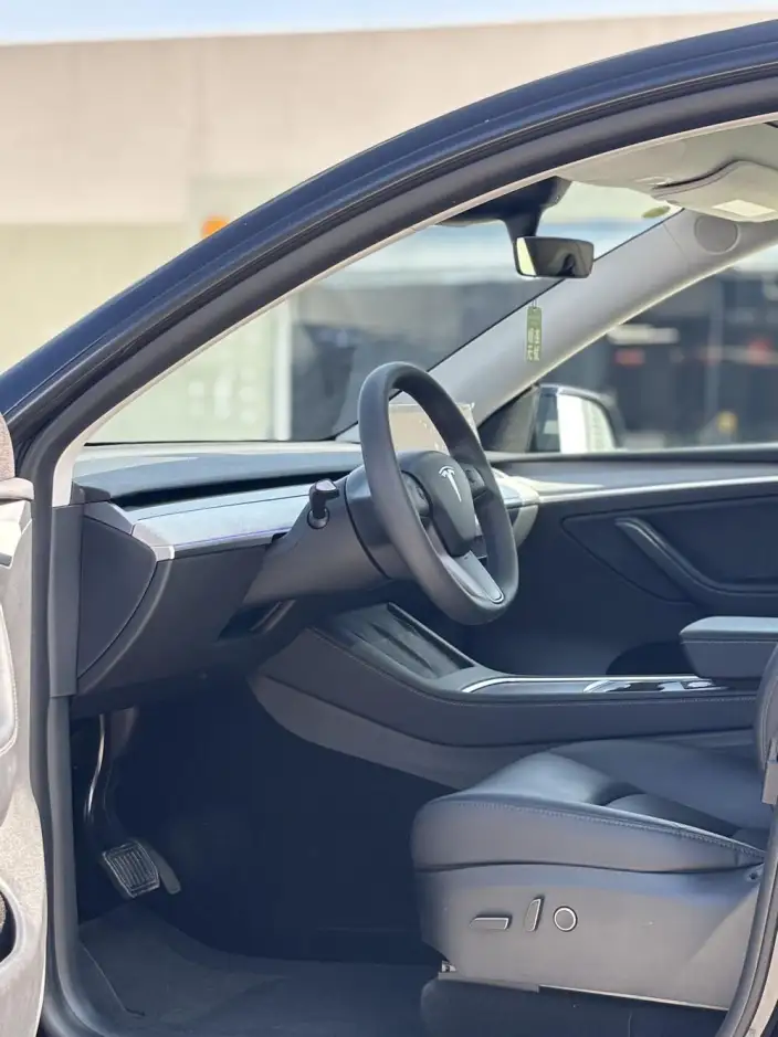 Model Y 2023 Model Rear-wheel drive version – фото 7