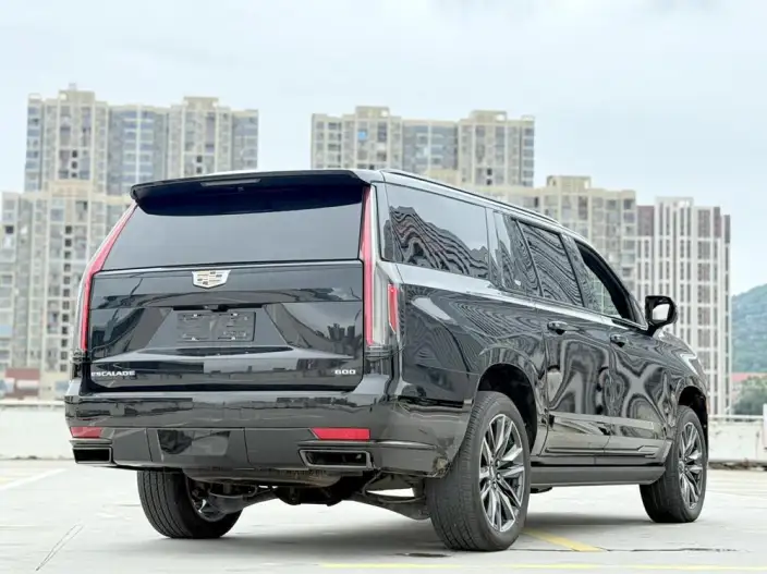 Escalade 2023 Model 6.2L Automatic 4WD 7 seat Parallel Imported – фото 6