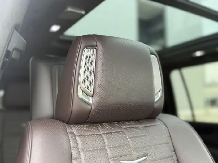 Escalade 2023 Model 6.2L Automatic 4WD 7 seat Parallel Imported – фото 7