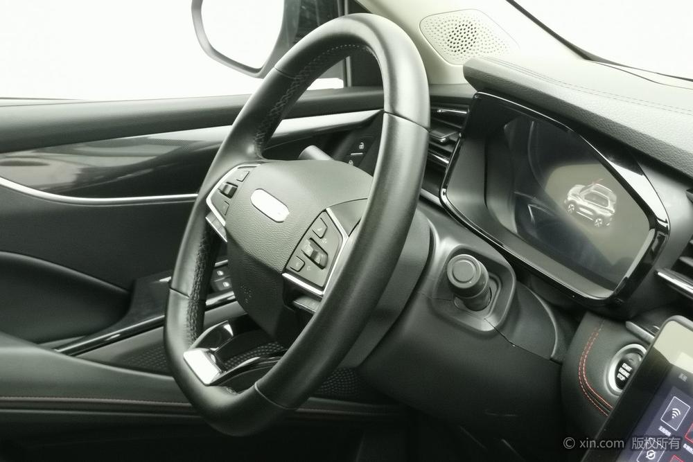 Maxus D60 2022 1.5T Automatic Premium 5-Seater – фото 10