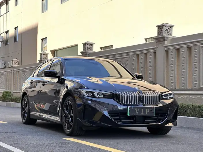 BMW i3 2023 Model eDrive40L Night Edition Sports Set – фото 3