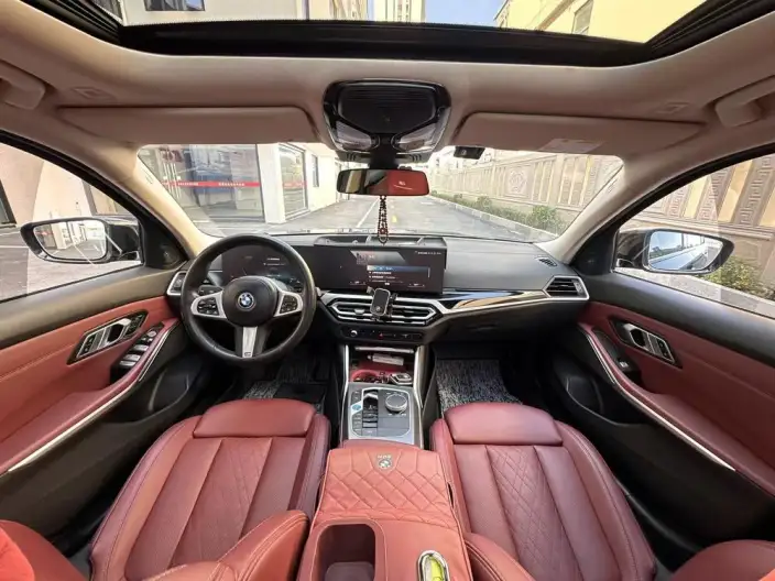 BMW i3 2023 Model eDrive40L Night Edition Sports Set – фото 7