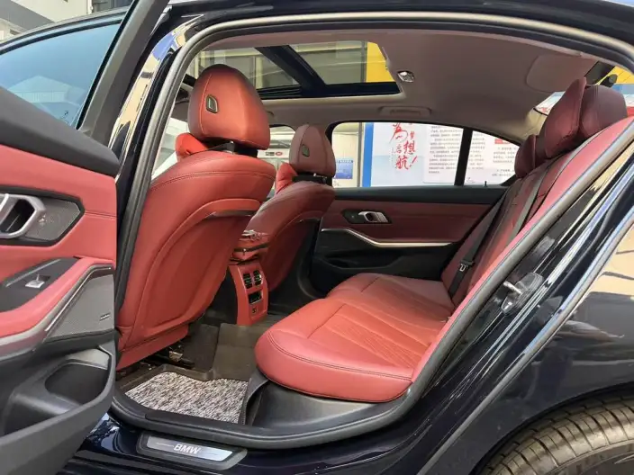 BMW i3 2023 Model eDrive40L Night Edition Sports Set – фото 9