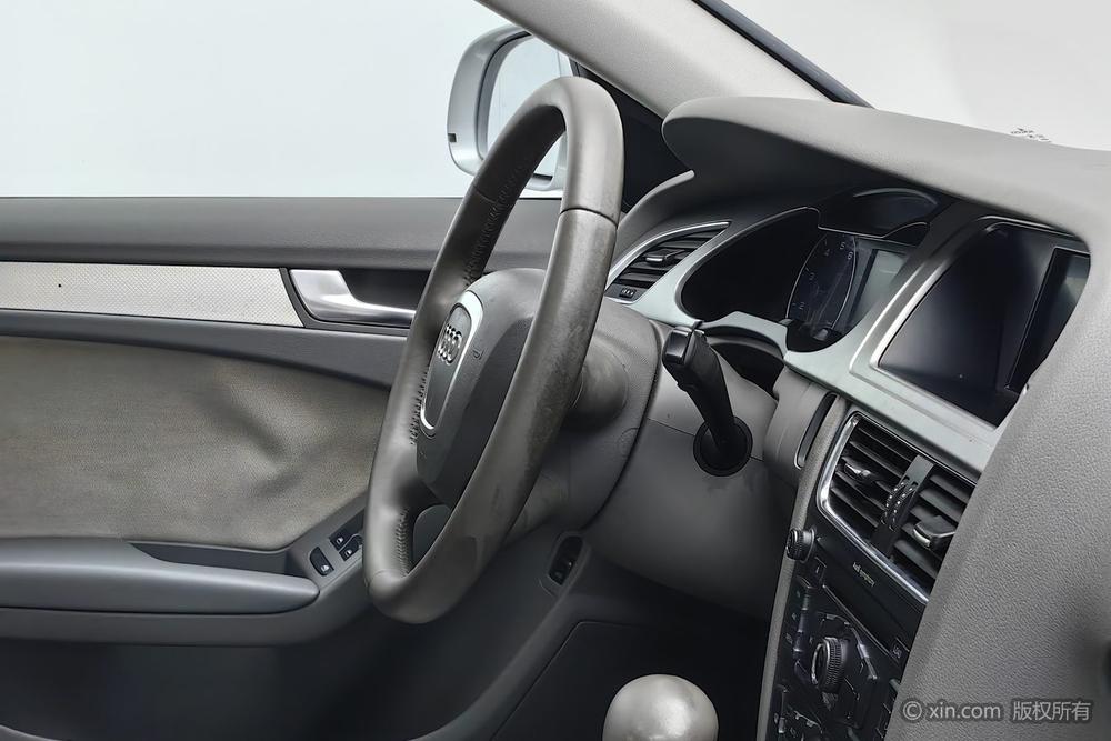 Audi A4 L 2010 модификация 2.0 TFSI Standard type – фото 12