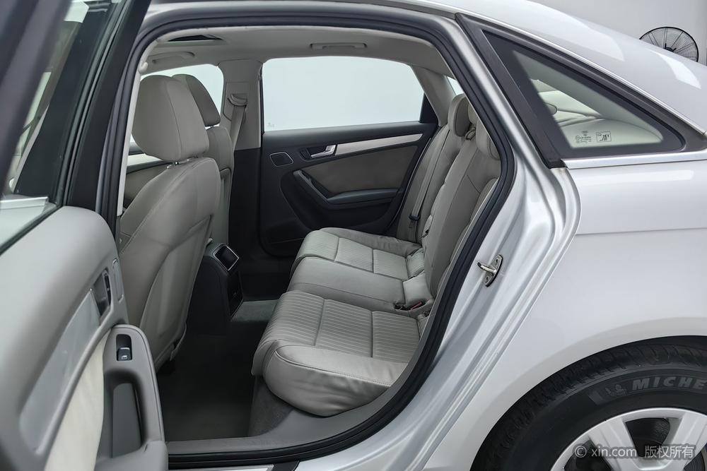 Audi A4 L 2010 модификация 2.0 TFSI Standard type – фото 19