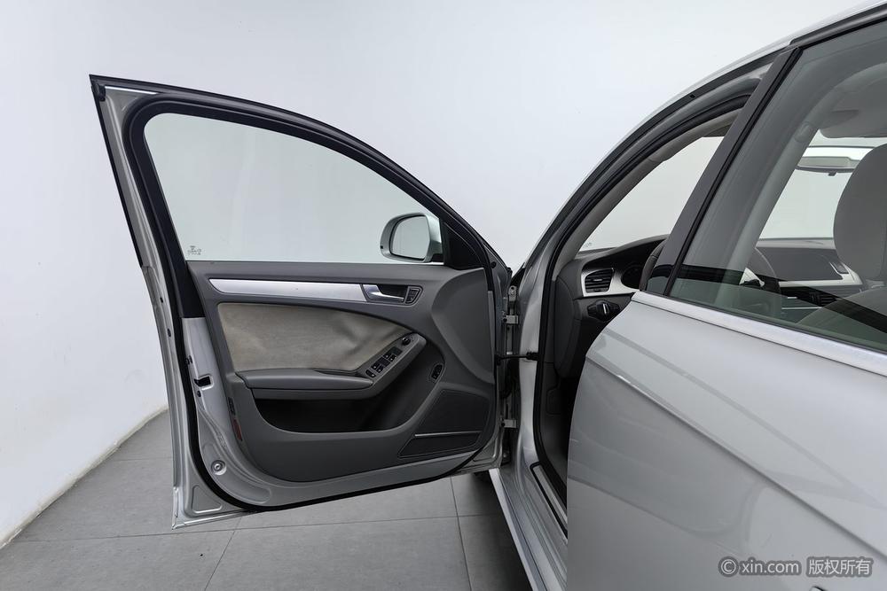 Audi A4 L 2010 модификация 2.0 TFSI Standard type – фото 21