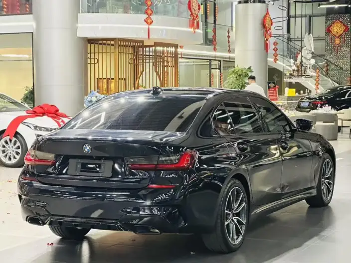 BMW 3 Series 2022 Model 325Li M Sports Set – фото 6