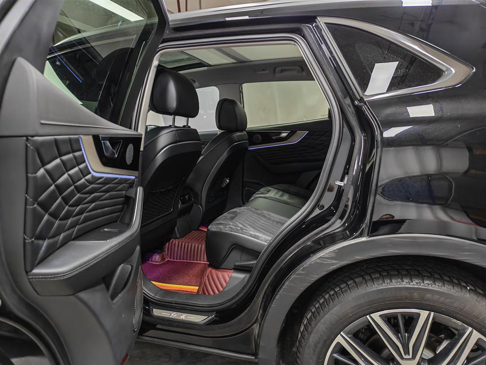 Hongqi HS5 2022 Facelift 2.0T Connected Qixiang AWD – фото 18