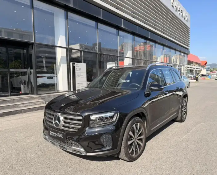 Mercedes-Benz GLB 2025 Model GLB 220 Fashion Model – фото 1