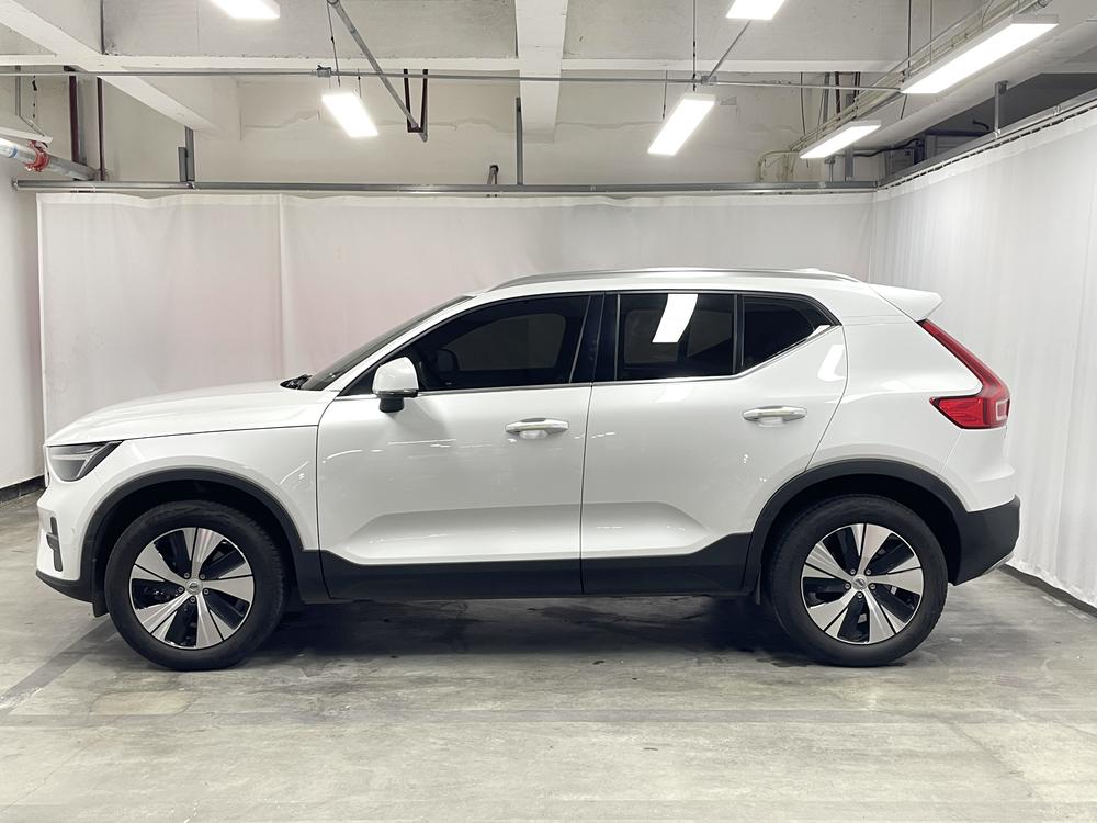Volvo XC40 2023 B3 Smart Vision Luxury