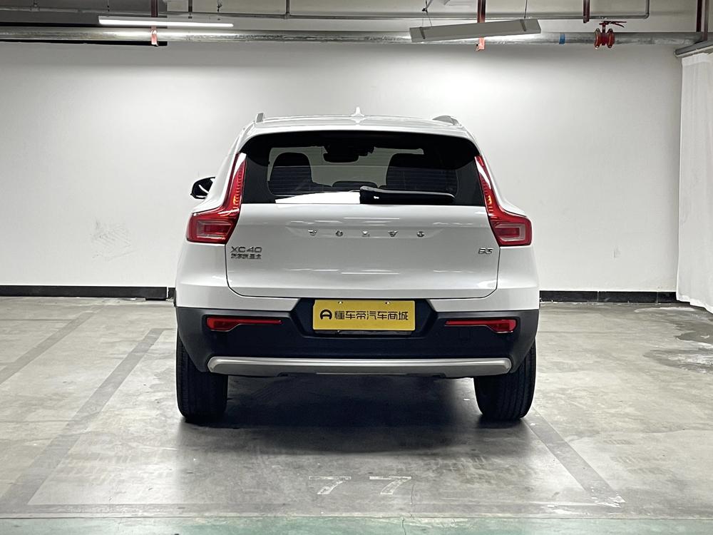 Volvo XC40 2023 B3 Smart Vision Luxury – фото 6