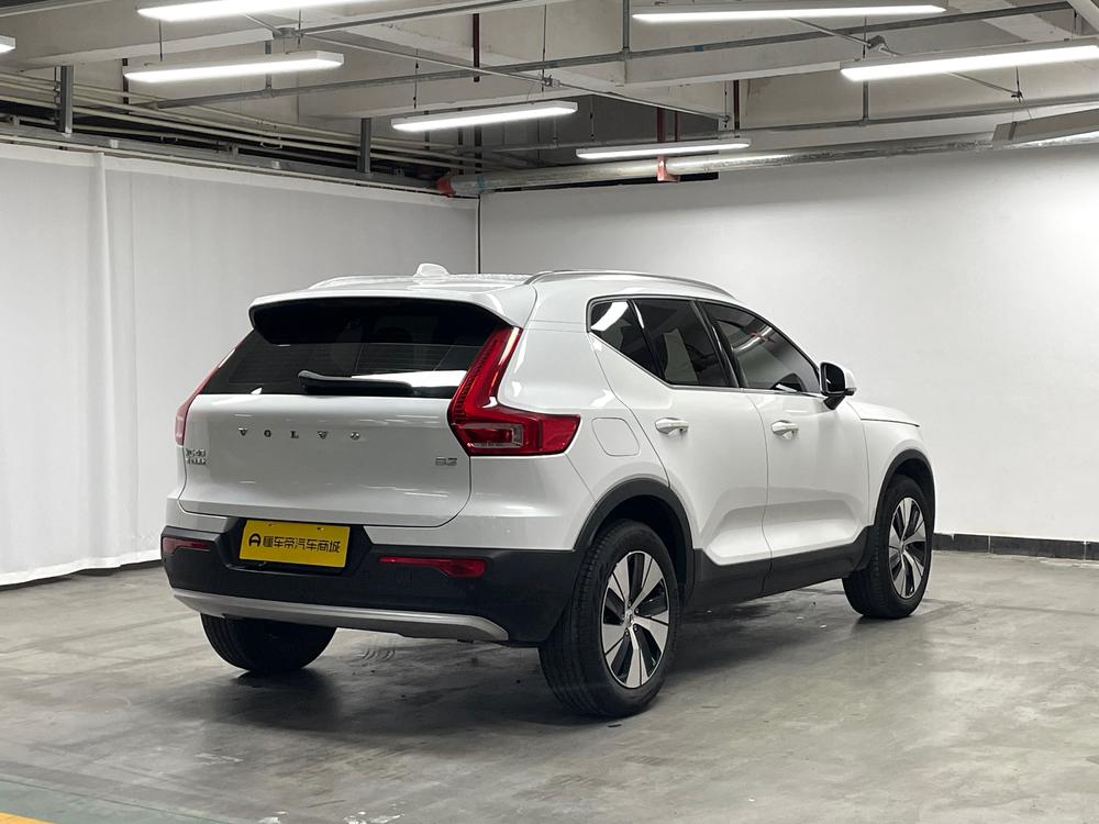 Volvo XC40 2023 B3 Smart Vision Luxury – фото 7