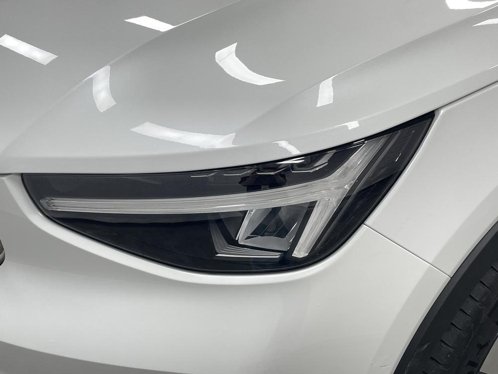 Volvo XC40 2023 B3 Smart Vision Luxury – фото 12