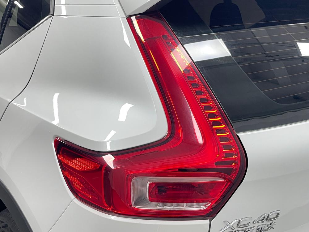 Volvo XC40 2023 B3 Smart Vision Luxury – фото 13