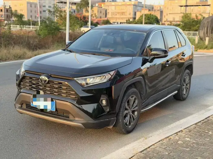 Toyota RAV4 2024 Model 2.0L CVT 2WD Fashion edition – фото 1