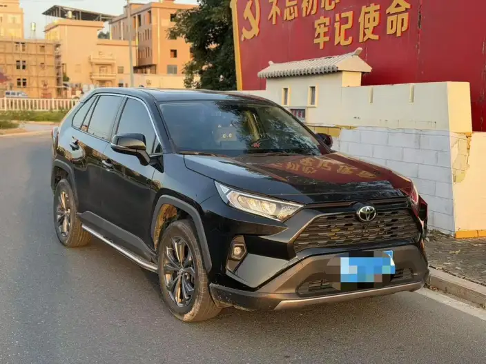 Toyota RAV4 2024 Model 2.0L CVT 2WD Fashion edition – фото 3