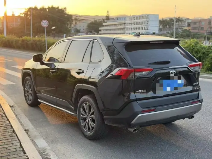 Toyota RAV4 2024 Model 2.0L CVT 2WD Fashion edition – фото 4