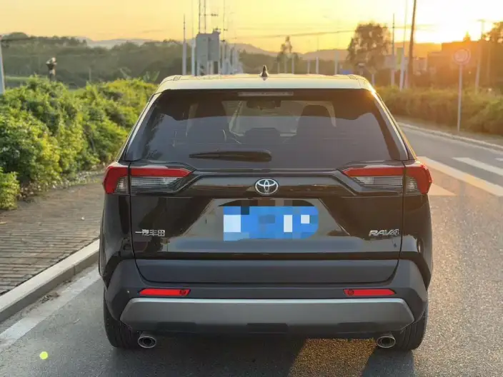 Toyota RAV4 2024 Model 2.0L CVT 2WD Fashion edition – фото 5