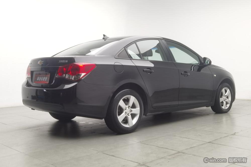 Chevrolet Cruze 2013 1.8L SE AT