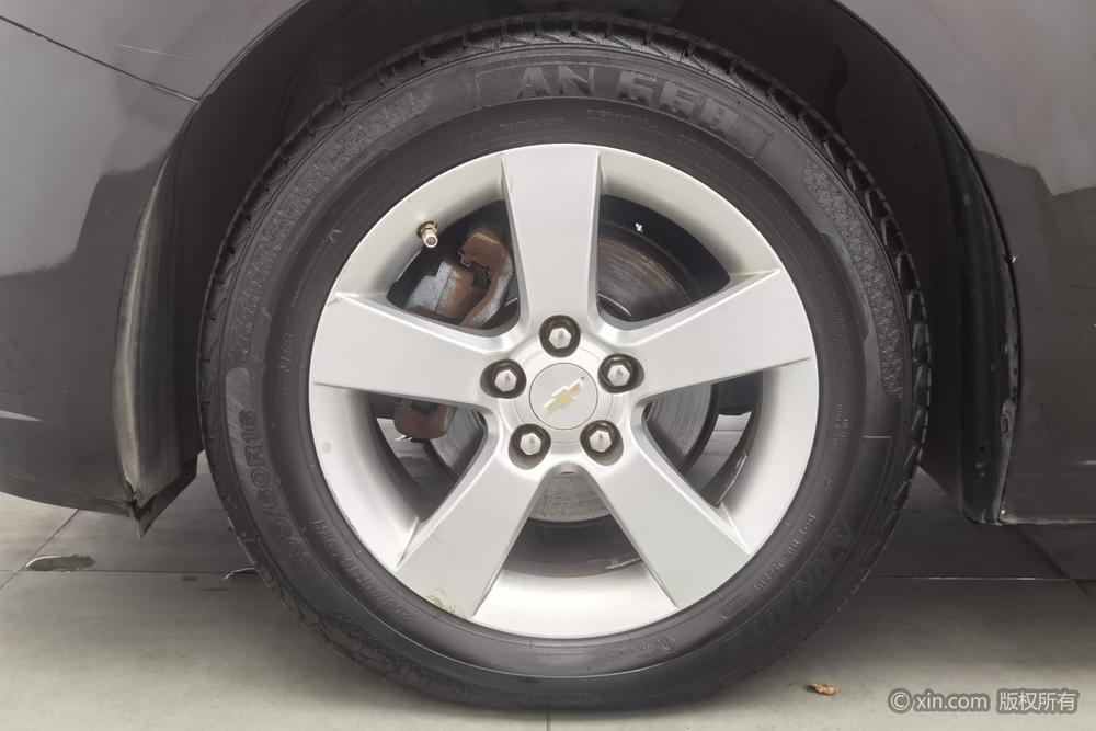 Chevrolet Cruze 2013 1.8L SE AT – фото 9