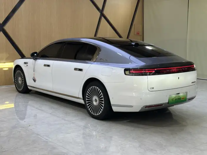 Zunjie S800 2025 Model Extended Range Starlight Exclusive Edition 5 seat