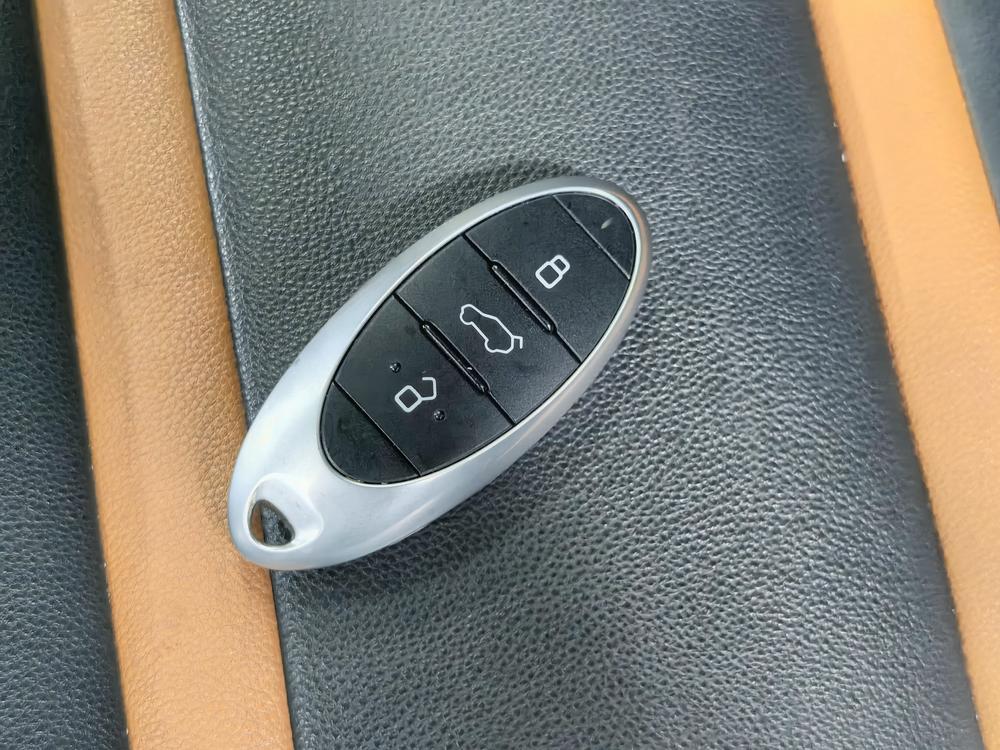 Bestune T77 Модель 2019 года 230 TID Automatic Luxury Country VI – фото 11