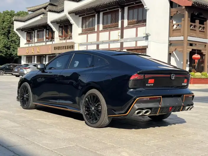 Changan UNI-V 2023 Model 1.5T Noble Model