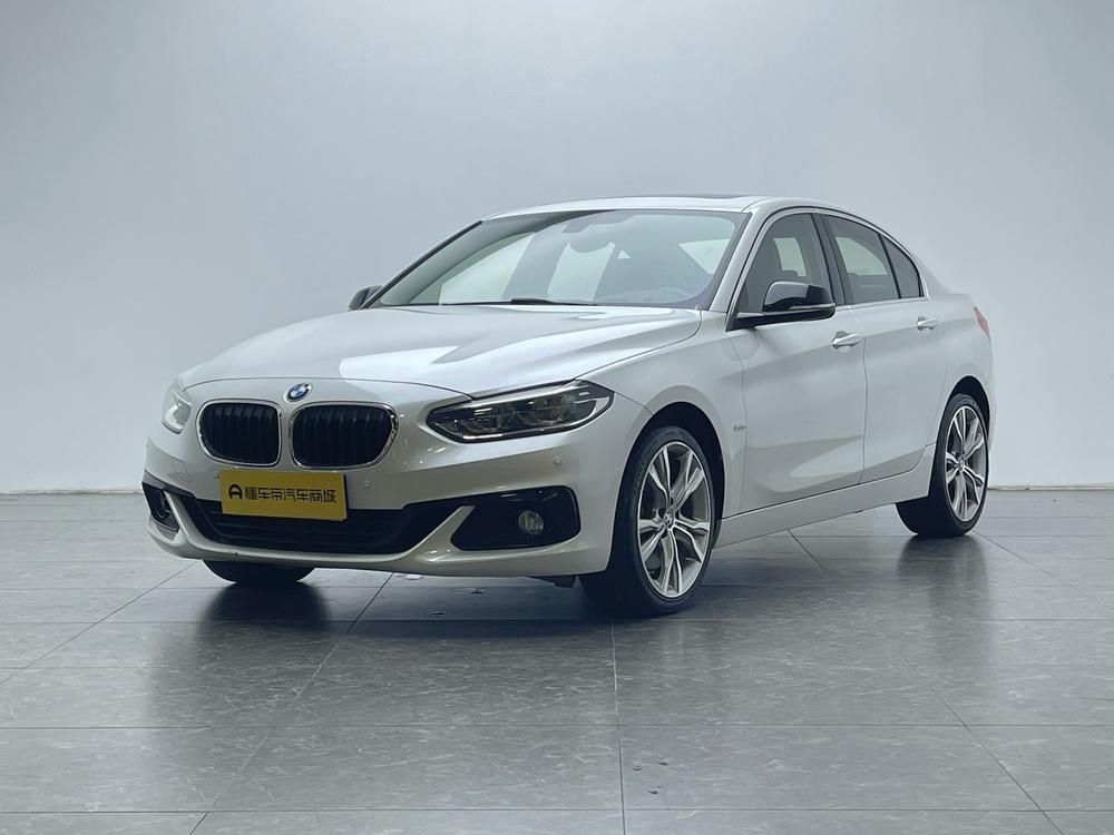 BMW 1 Series Модель 2018 года 120i Design Set тип – фото 1