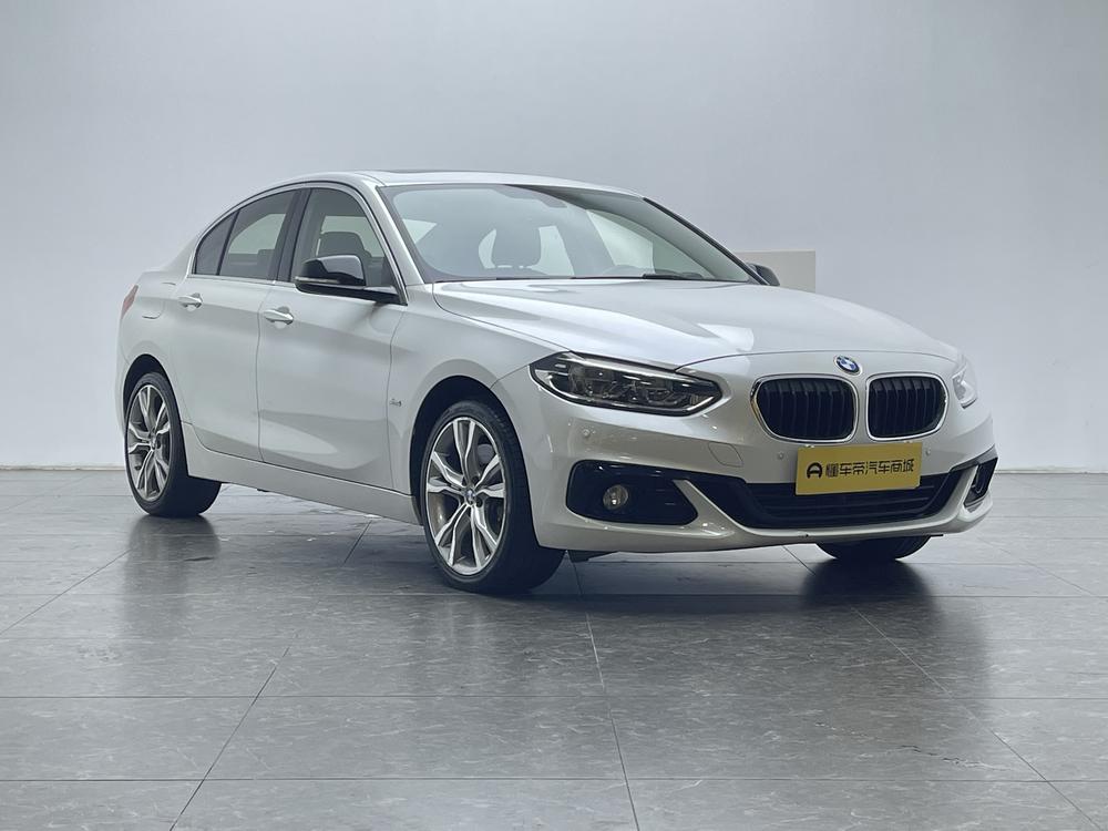 BMW 1 Series Модель 2018 года 120i Design Set тип – фото 3