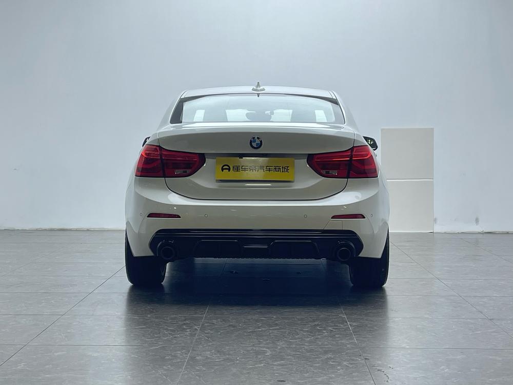 BMW 1 Series Модель 2018 года 120i Design Set тип – фото 6