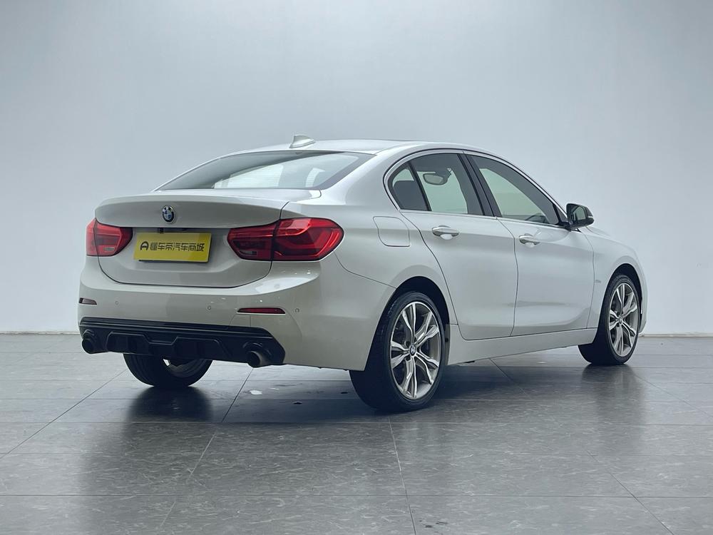 BMW 1 Series Модель 2018 года 120i Design Set тип – фото 7