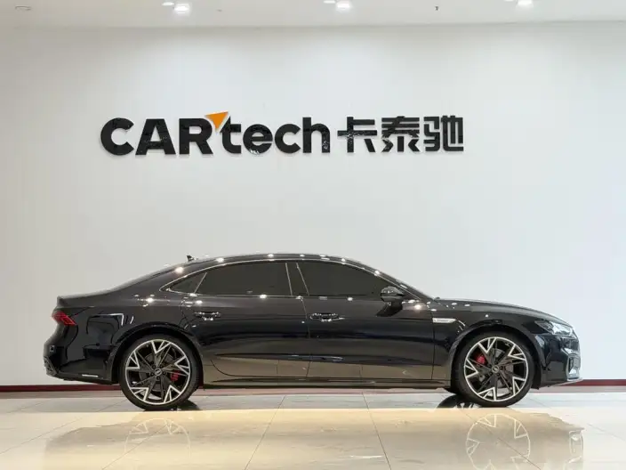 Audi A7 L 2024 Model 45 TFSI quattro Black Samurai Edition – фото 8
